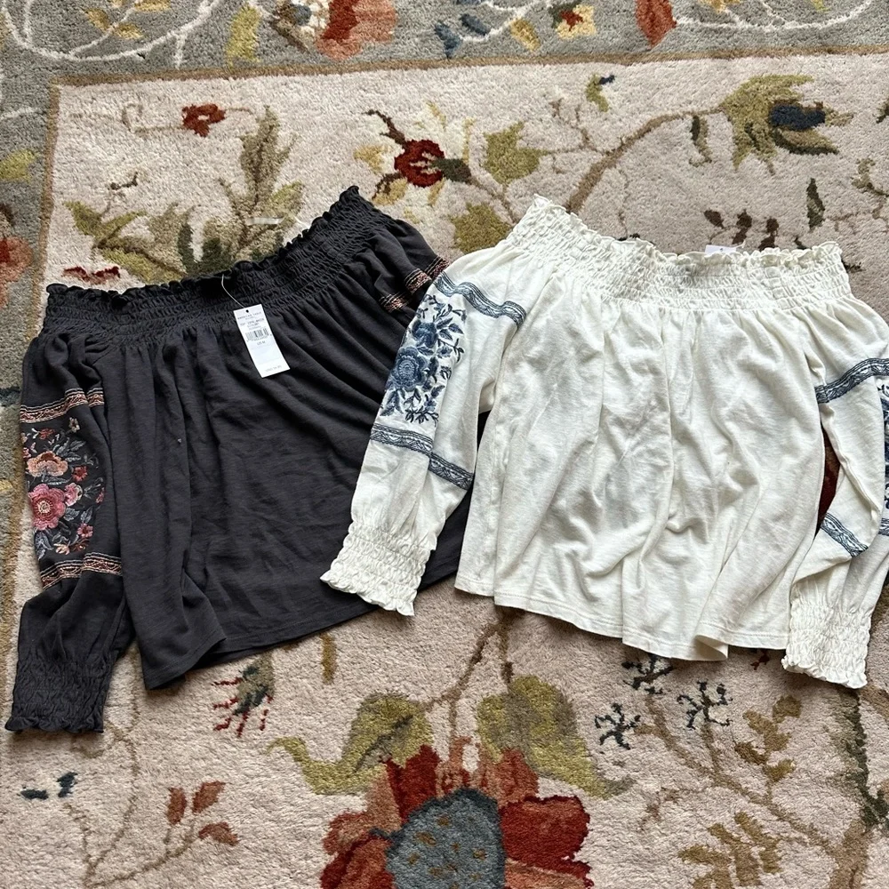 American Eagle Outfitters Boho Top Long Sleeve Bundle New with Tag! Size Medium - Picture 1 of 5
